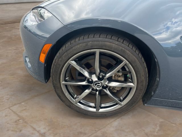 Used 2021 MAZDA MX-5 Miata Grand Touring RWD image 14