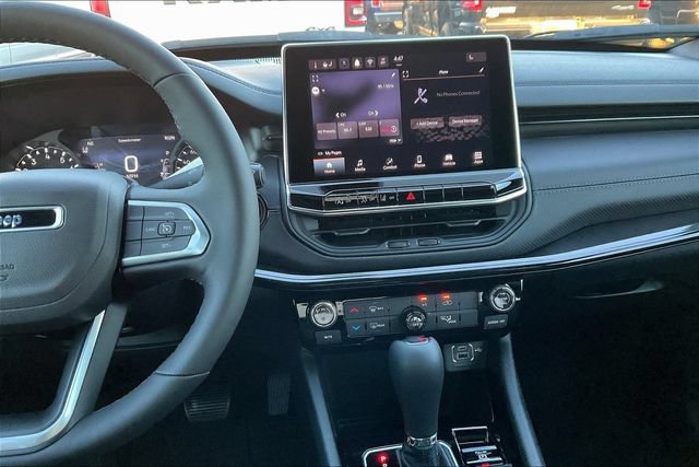 New 2026 Jeep Compass Latitude AWD/4WD image 7