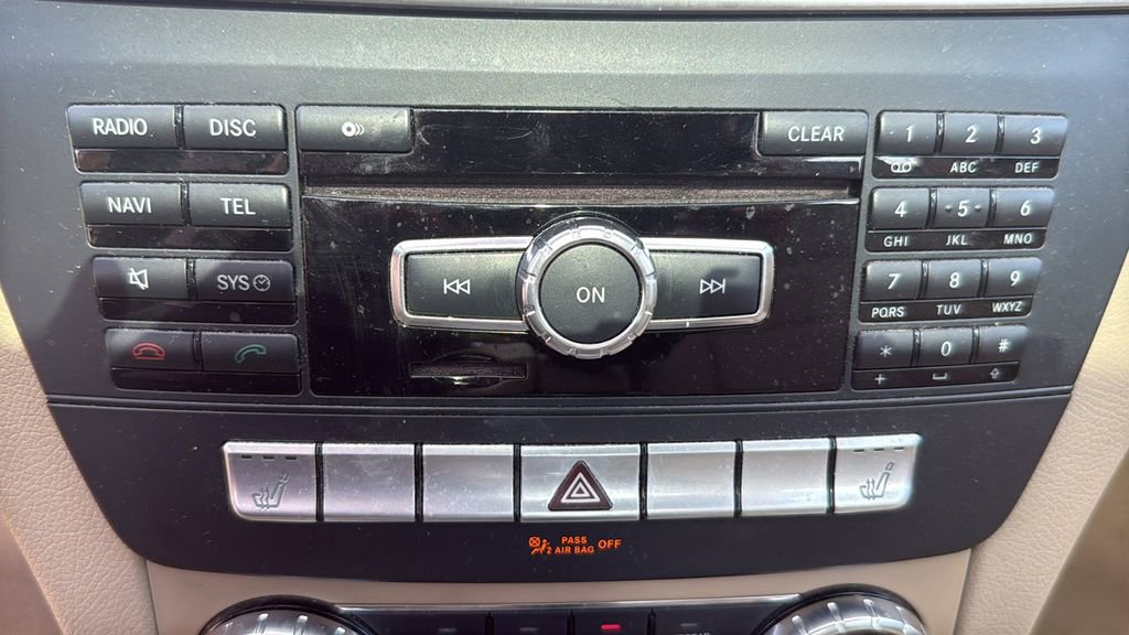 Used 2012 Mercedes-Benz C 250 Sedan image 34