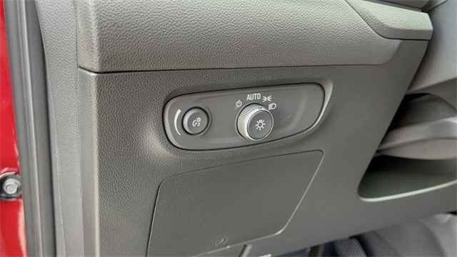 Used 2024 Buick Encore GX Avenir w/ Avenir Convenience Package image 24