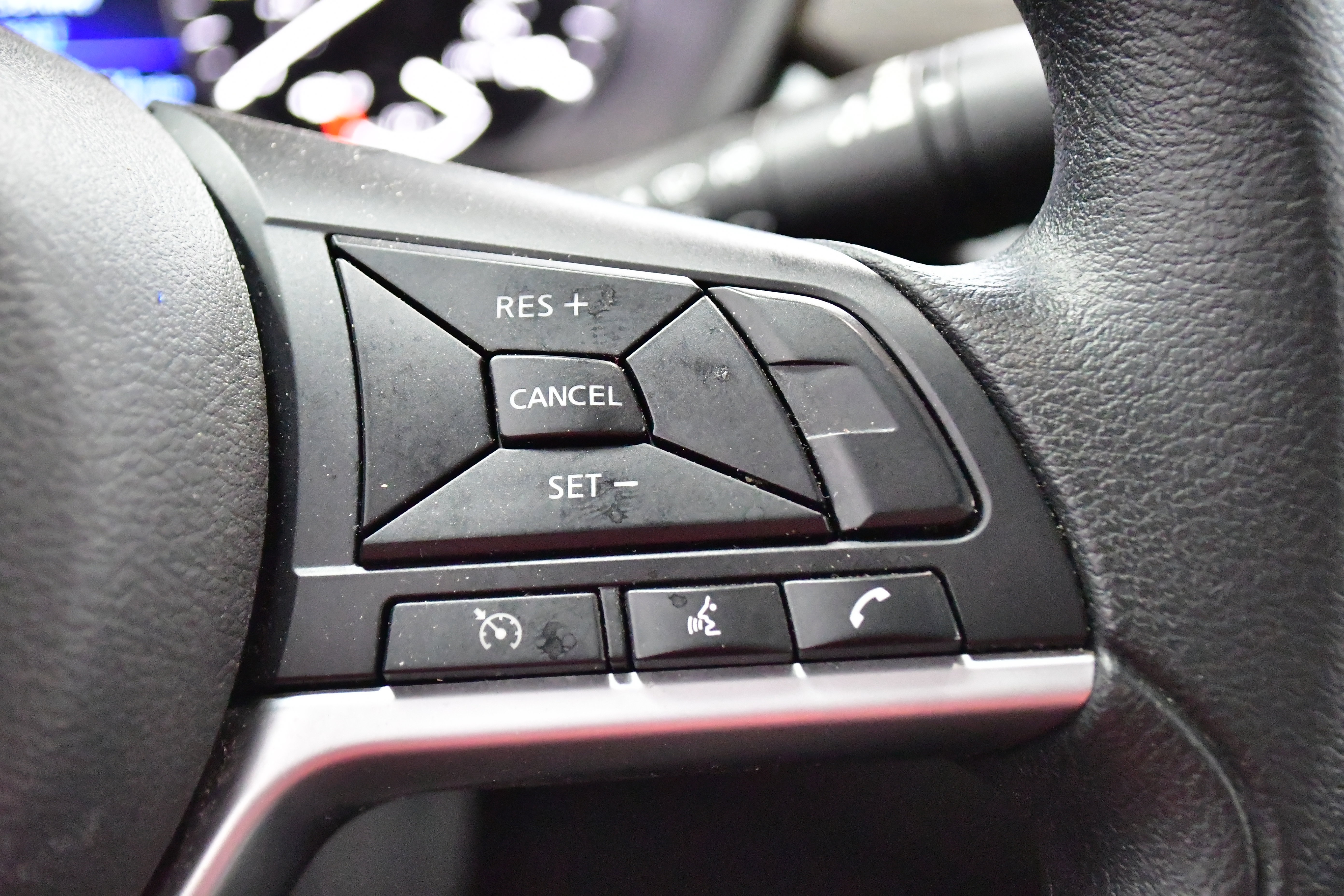 Used 2025 Nissan Altima 2.5 SV FWD image 22