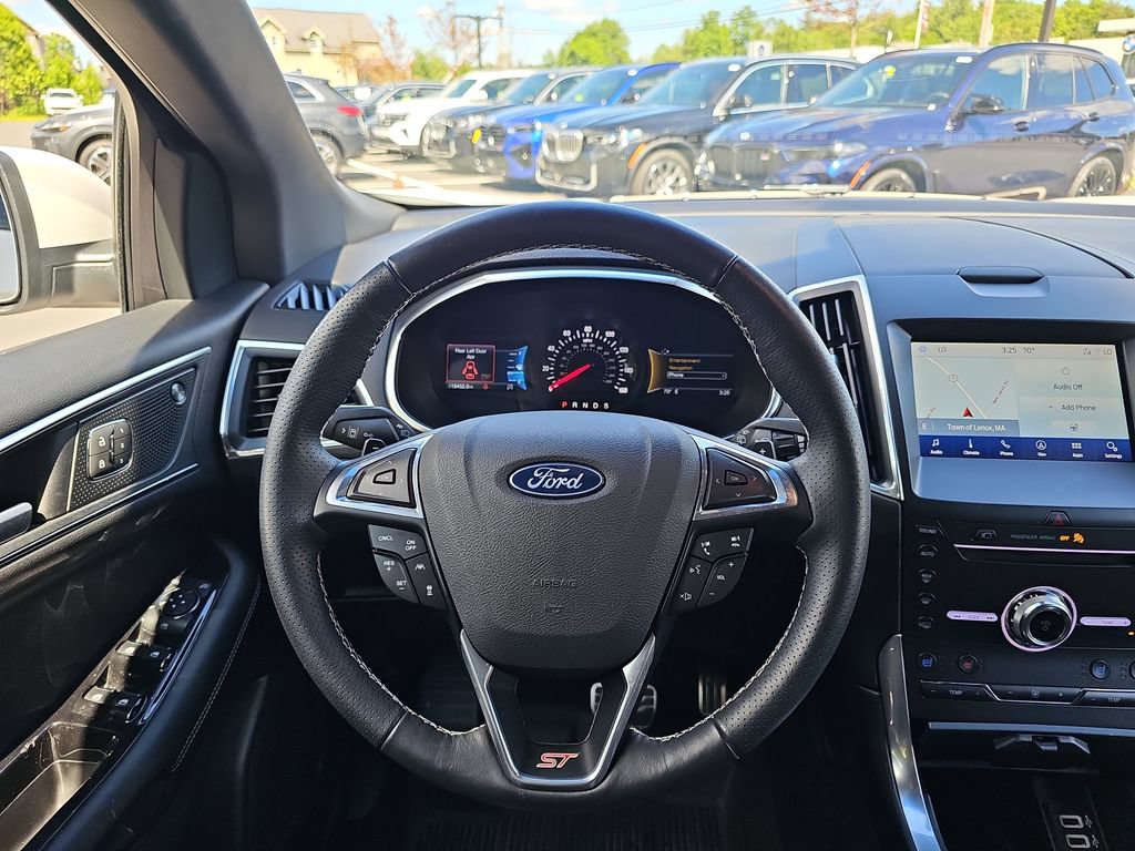 Used 2019 Ford Edge ST w/ Equipment Group 401A AWD/4WD image 13