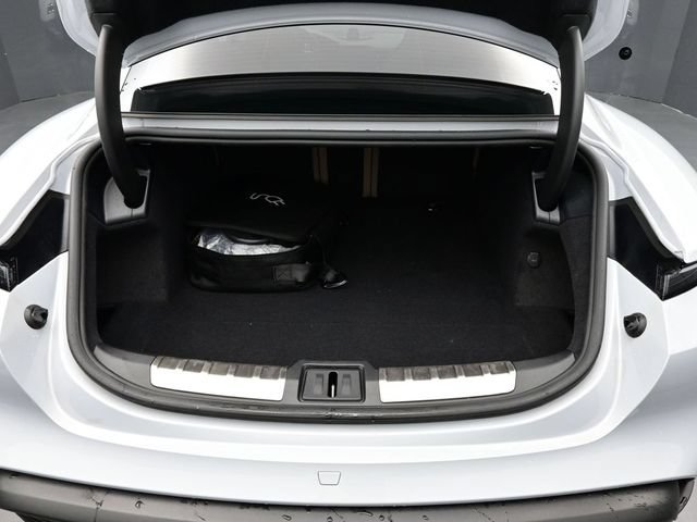 Certified 2025 Porsche Taycan AWD/4WD image 16