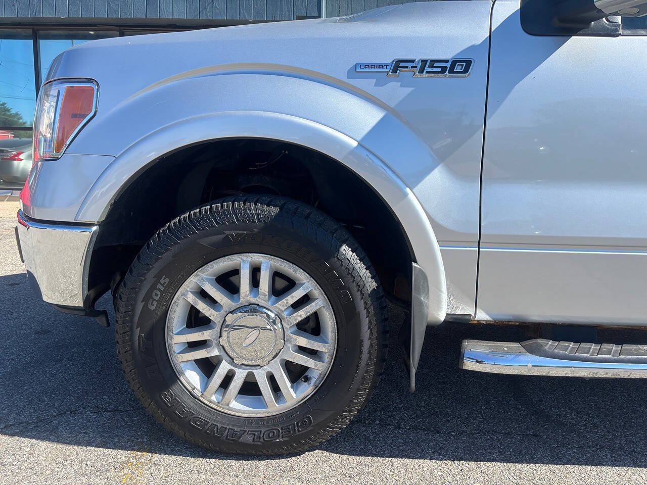 Used 2011 Ford F150 Lariat w/ Lariat Plus Pkg AWD/4WD image 13