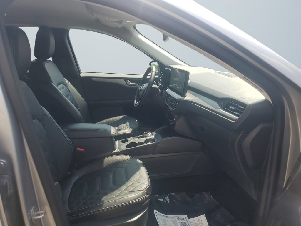 Used 2023 Ford Escape SE w/ PHEV Premium Package FWD image 15