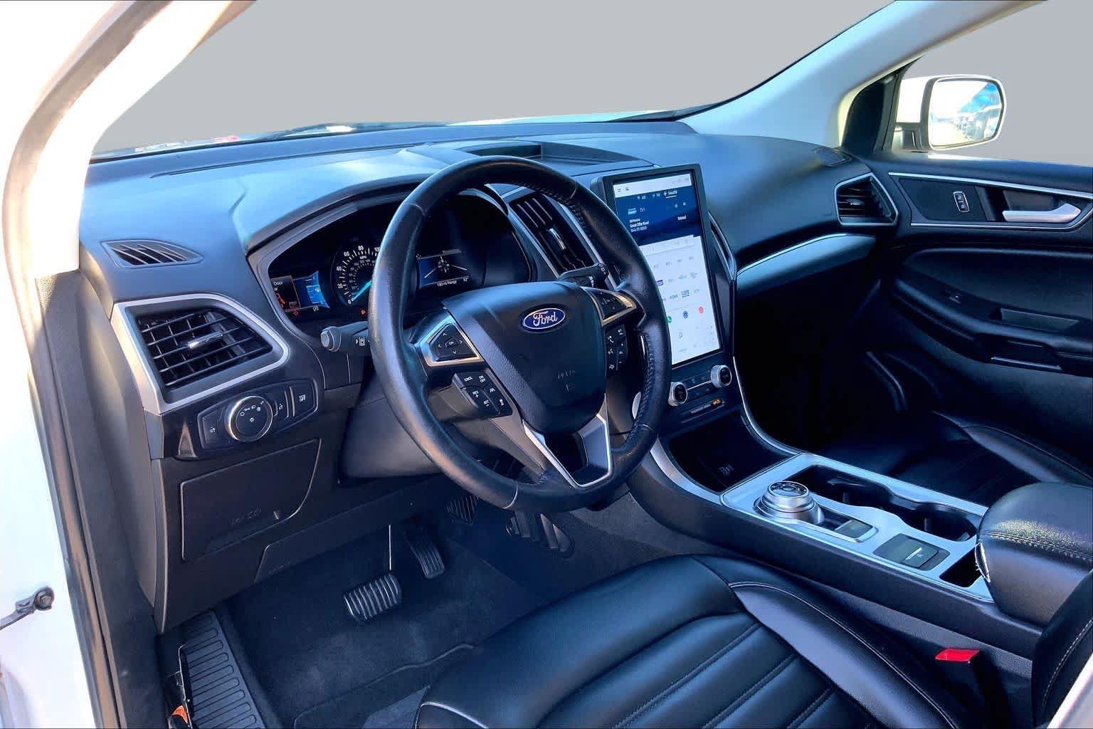 Used 2022 Ford Edge SEL AWD/4WD image 18