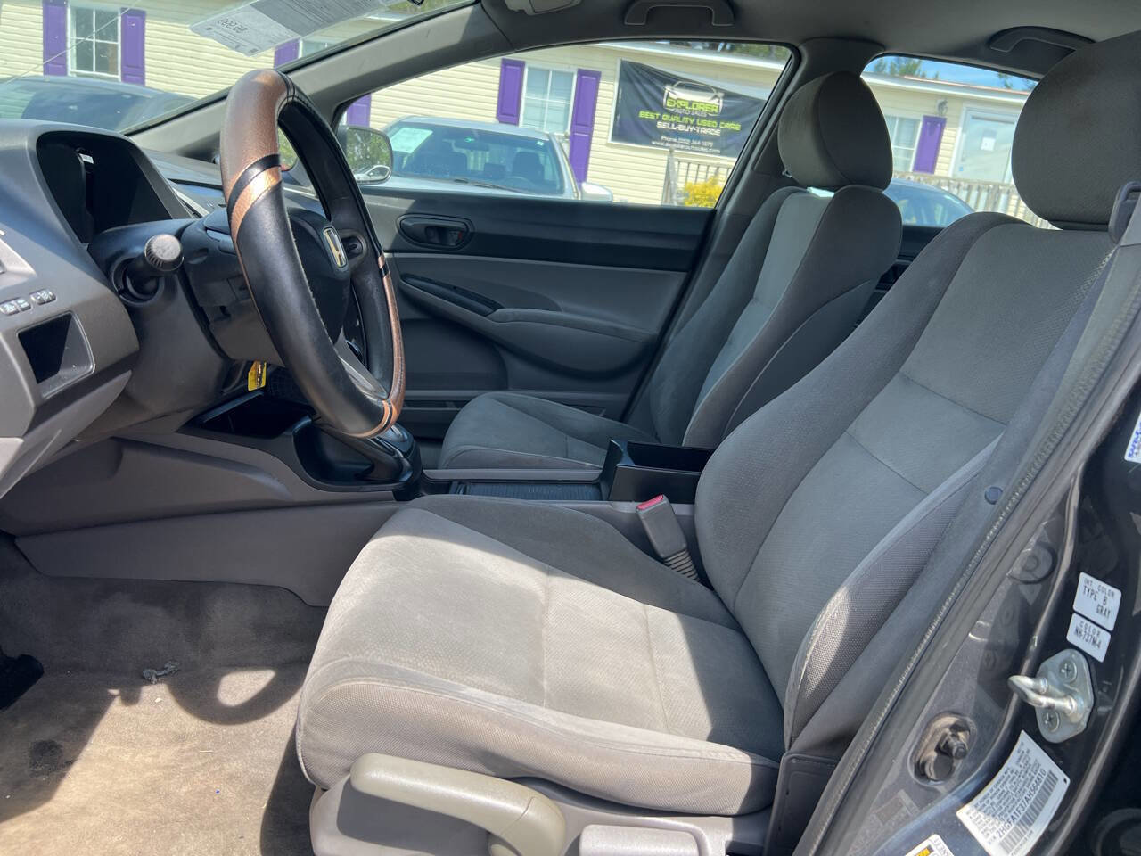 Used 2010 Honda Civic DX-VP image 12