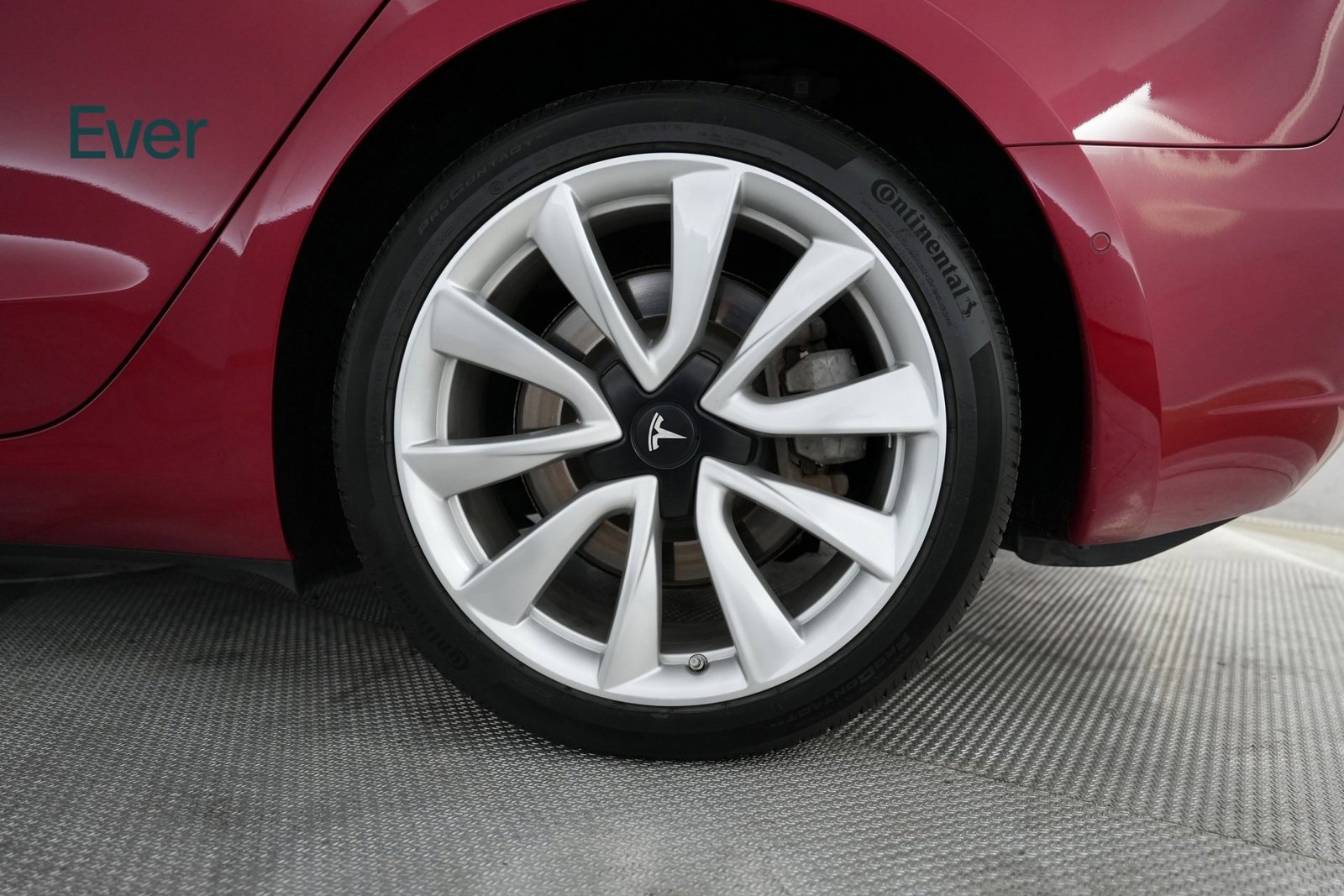 Used 2020 Tesla Model 3 Performance image 20