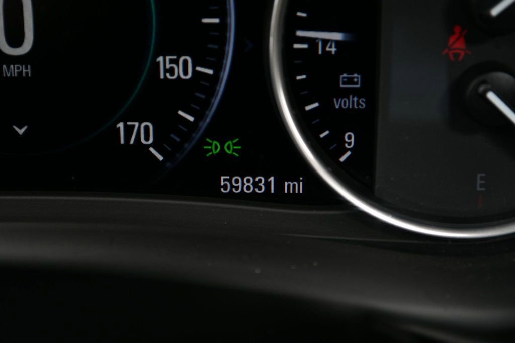Used 2019 Buick Envision Premium w/ Driver Confidence Package image 42