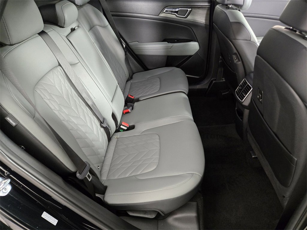 Used 2025 Kia Sportage X-Line w/ Premium Package image 19
