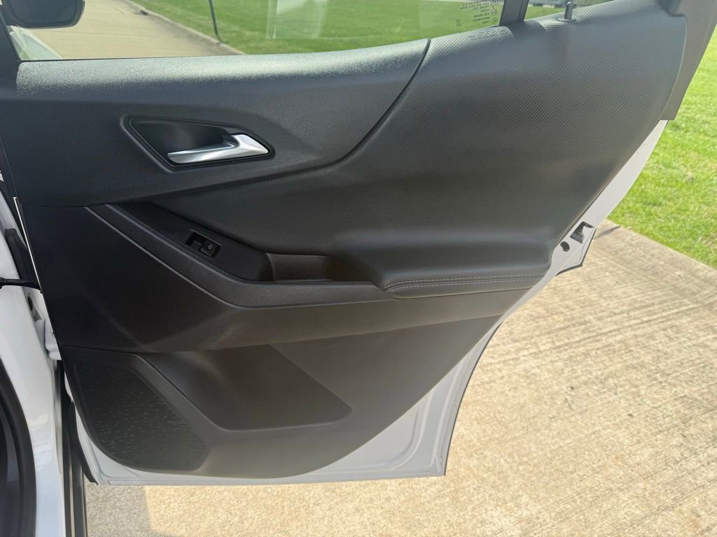Used 2025 Chevrolet Equinox LT image 15