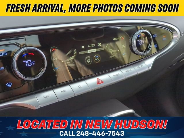 Used 2025 Genesis GV70 3.5T Sport w/ Sport Advanced Package AWD/4WD image 14