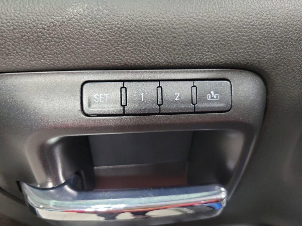 Used 2017 GMC Sierra 1500 Denali image 39