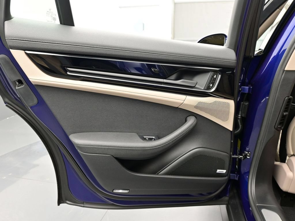 Certified 2026 Porsche Panamera 4 AWD/4WD image 13