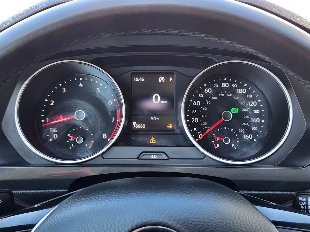 Used 2020 Volkswagen Tiguan SE w/ Panoramic Sunroof Package image 12