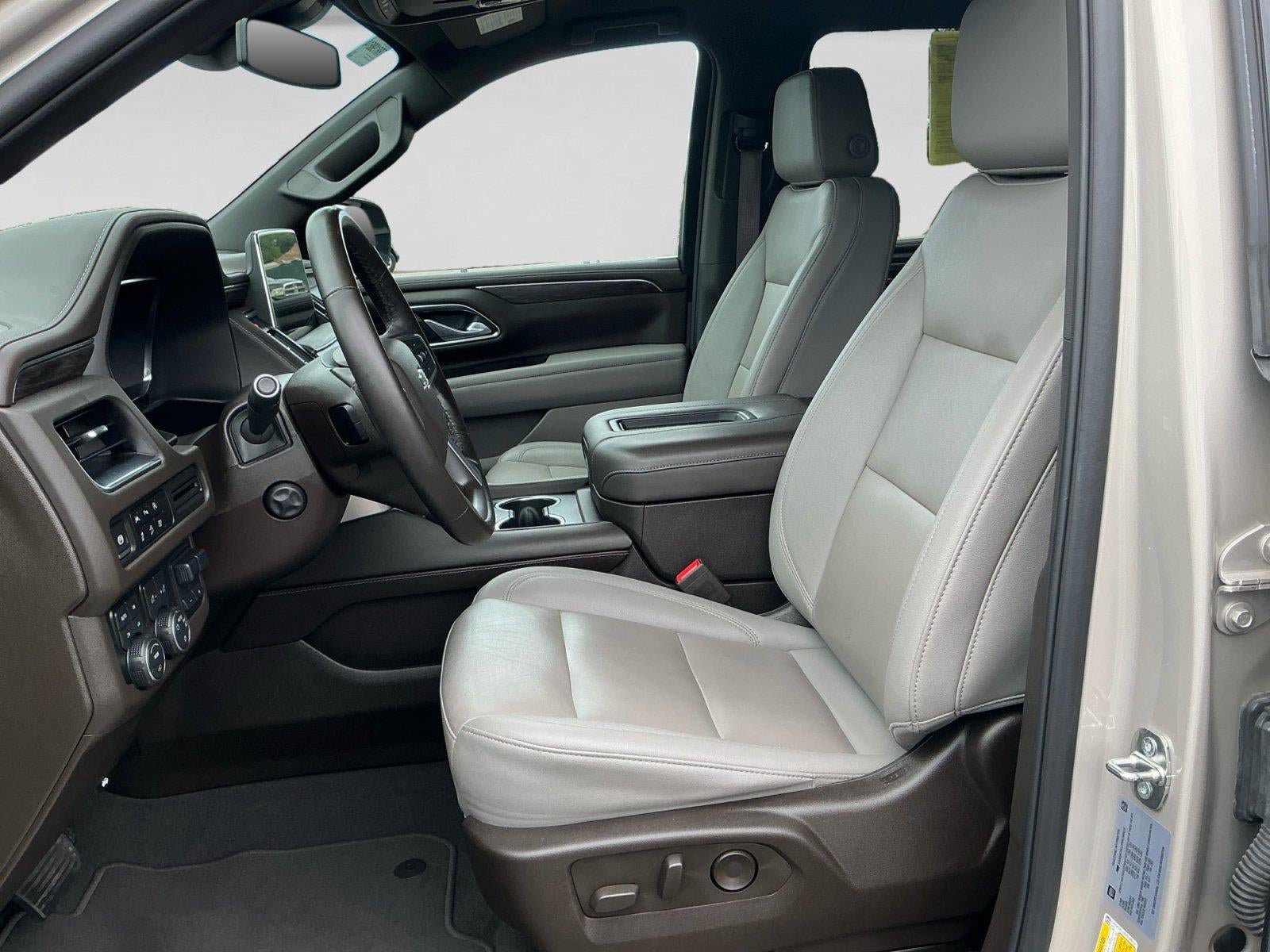 Used 2024 Chevrolet Suburban Z71 w/ Off-Road Capability Package AWD/4WD image 10