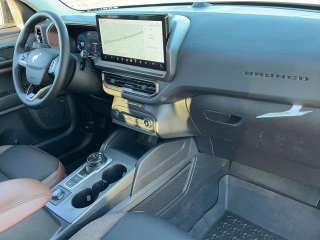 New 2025 Ford Bronco Sport Outer Banks w/ Outer Banks Tech Package+ AWD/4WD image 21