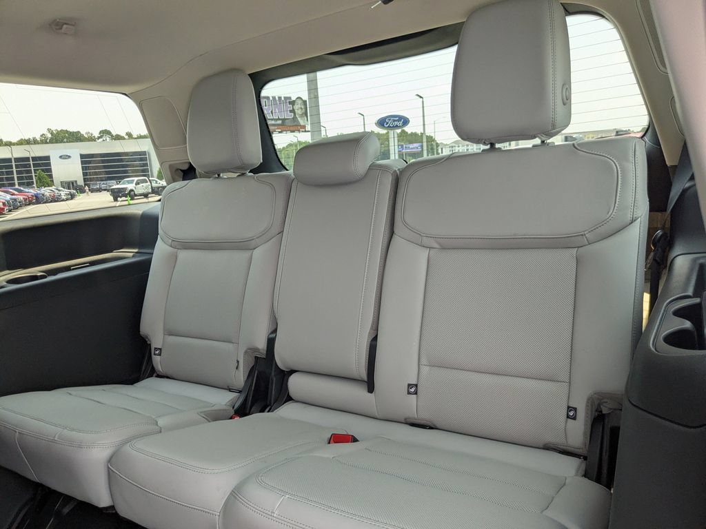New 2027 Ford Expedition Platinum AWD/4WD image 15