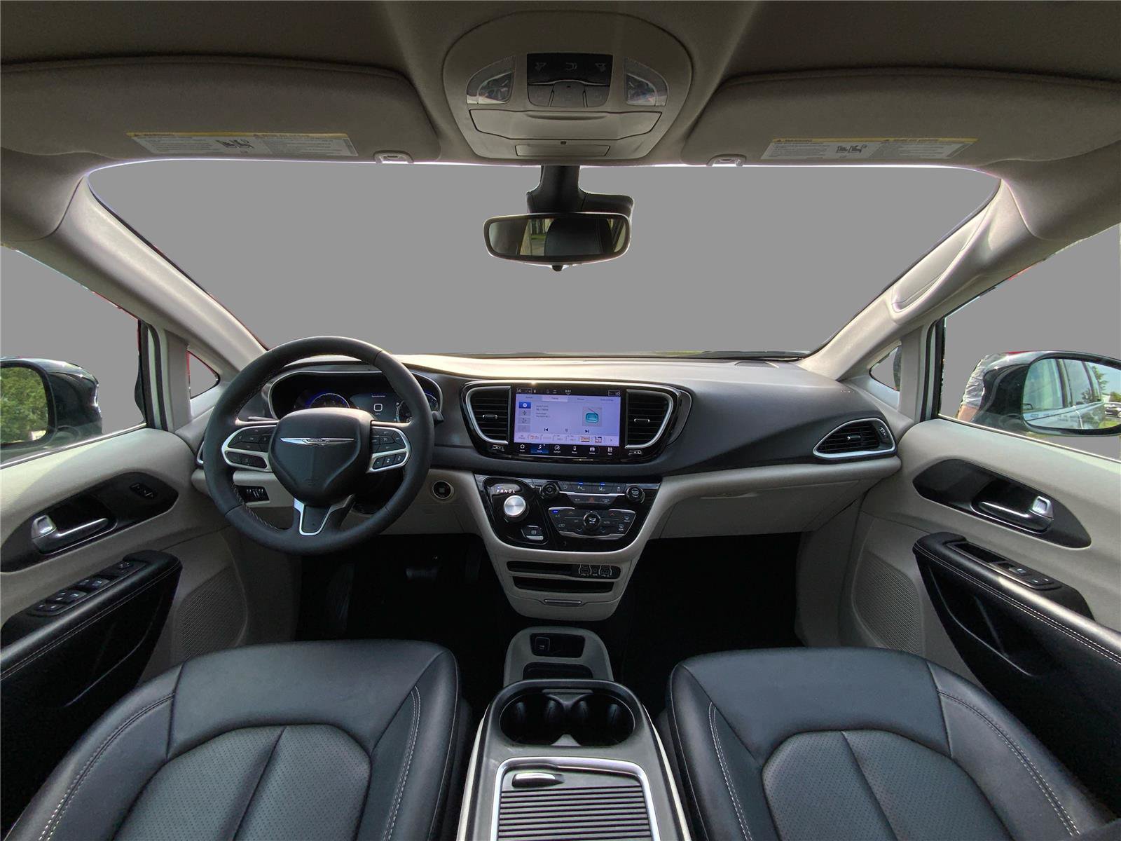 Used 2024 Chrysler Pacifica Touring-L FWD image 22