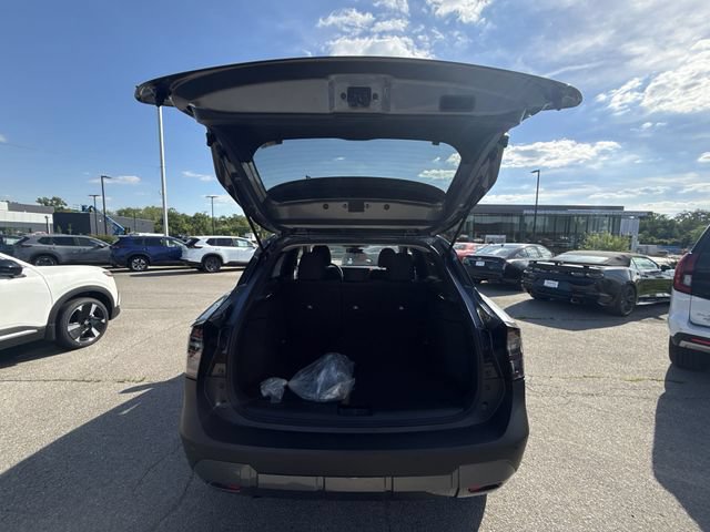 New 2026 Nissan Kicks SV w/ Cold Weather Package AWD/4WD image 22