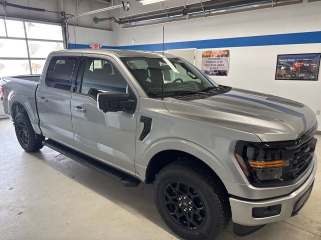 New 2026 Ford F150 XLT w/ Equipment Group 302A MID image 3