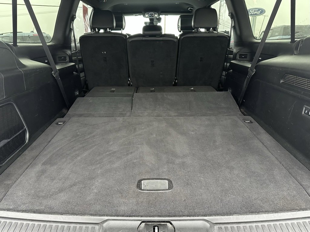 Used 2023 Jeep Wagoneer L Series II image 9