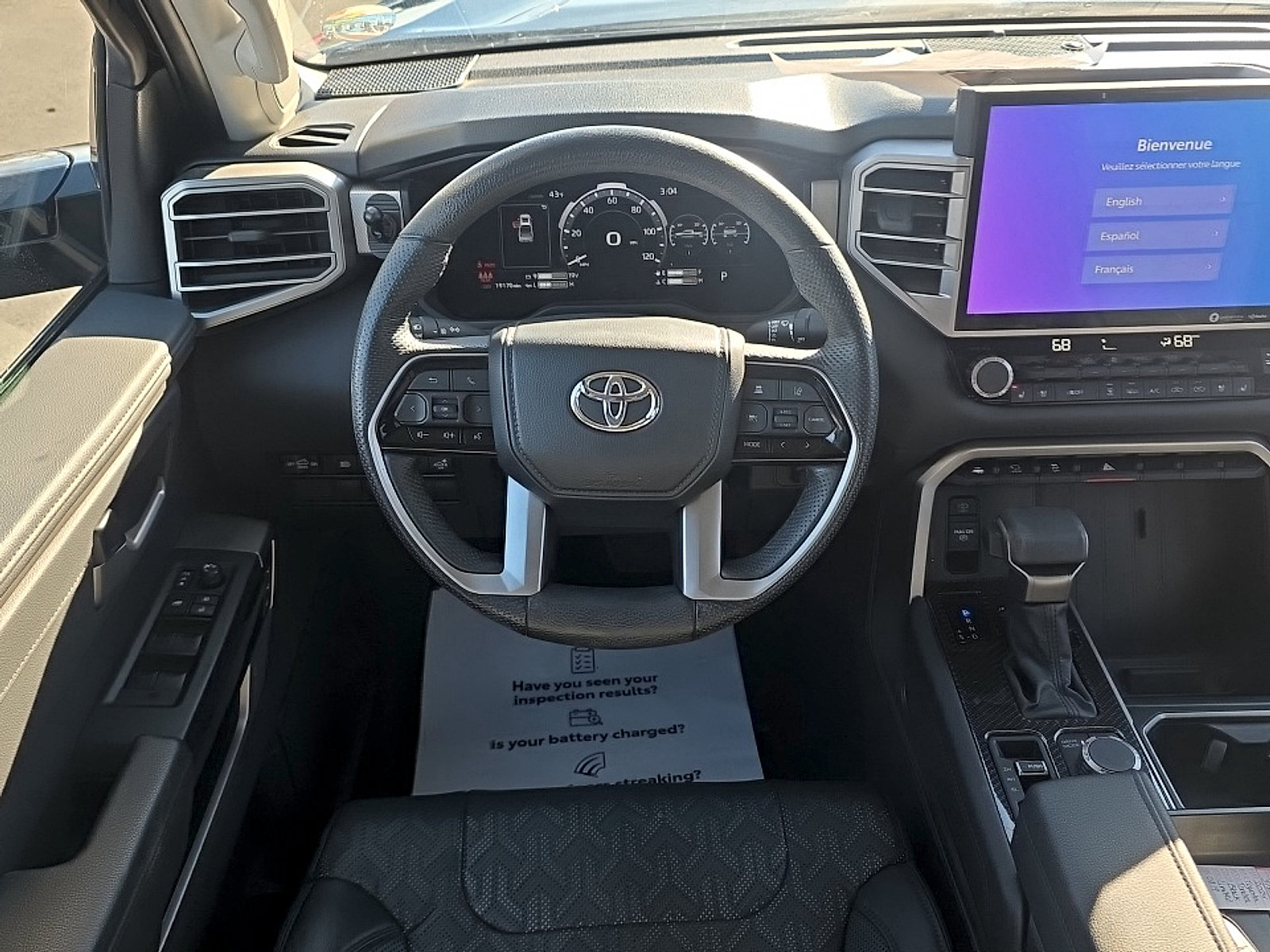 Used 2024 Toyota Tundra Limited AWD/4WD image 11