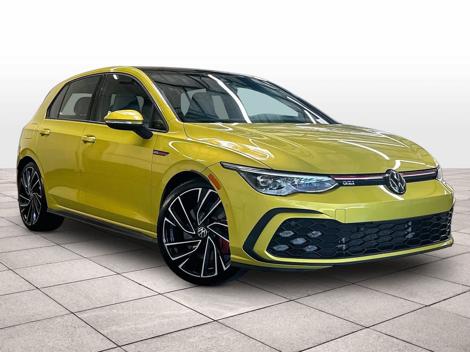 Used 2022 Volkswagen GTI Autobahn FWD image 3