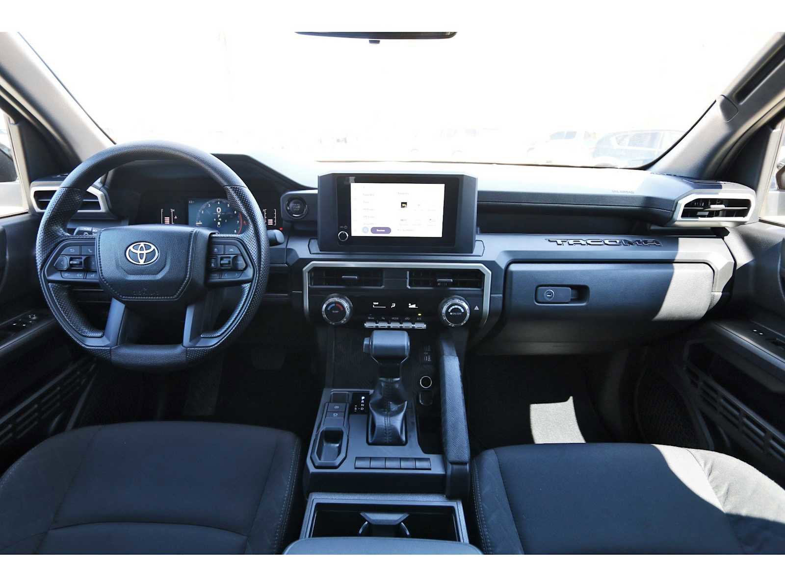 Used 2025 Toyota Tacoma SR image 7