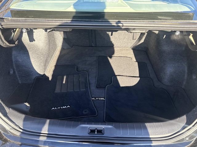 Used 2024 Nissan Altima 2.5 SV image 8