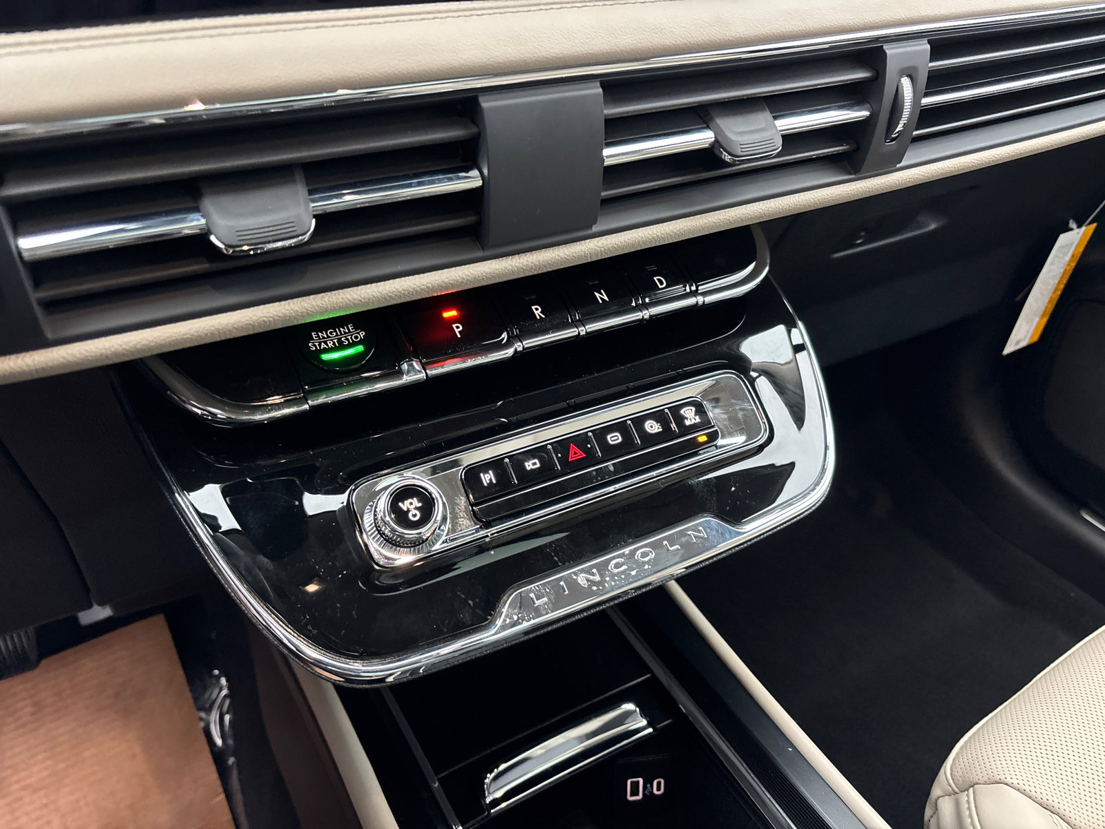 New 2026 Lincoln Corsair Grand Touring image 22