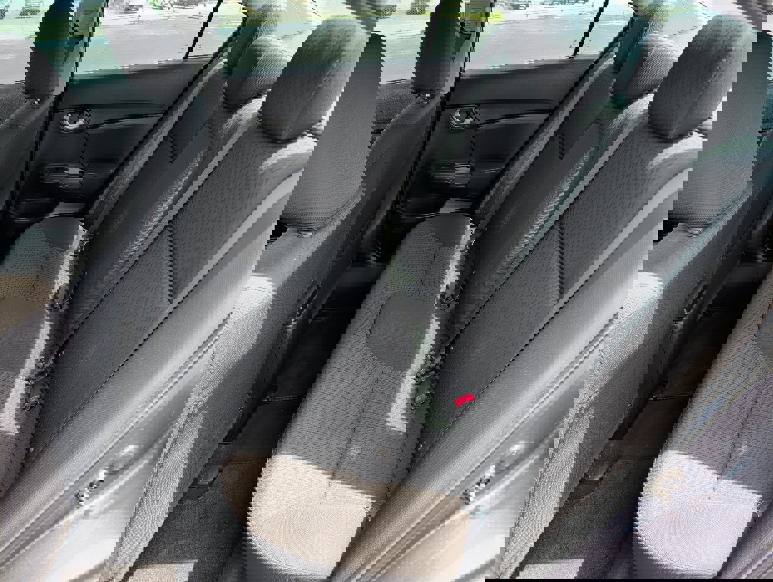 Used 2015 Honda Civic SE image 14