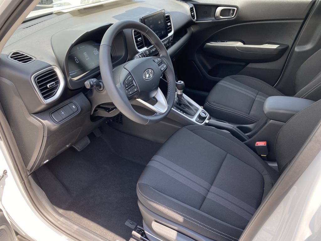 New 2026 Hyundai Venue SEL FWD image 12