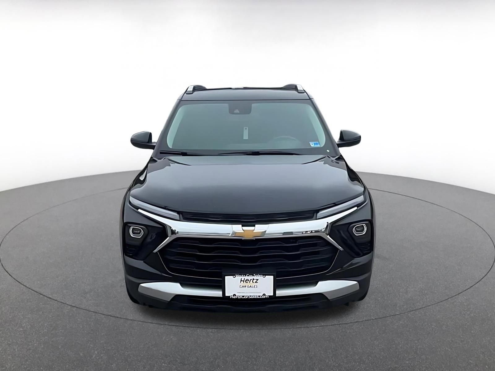 Used 2025 Chevrolet TrailBlazer LT FWD image 4