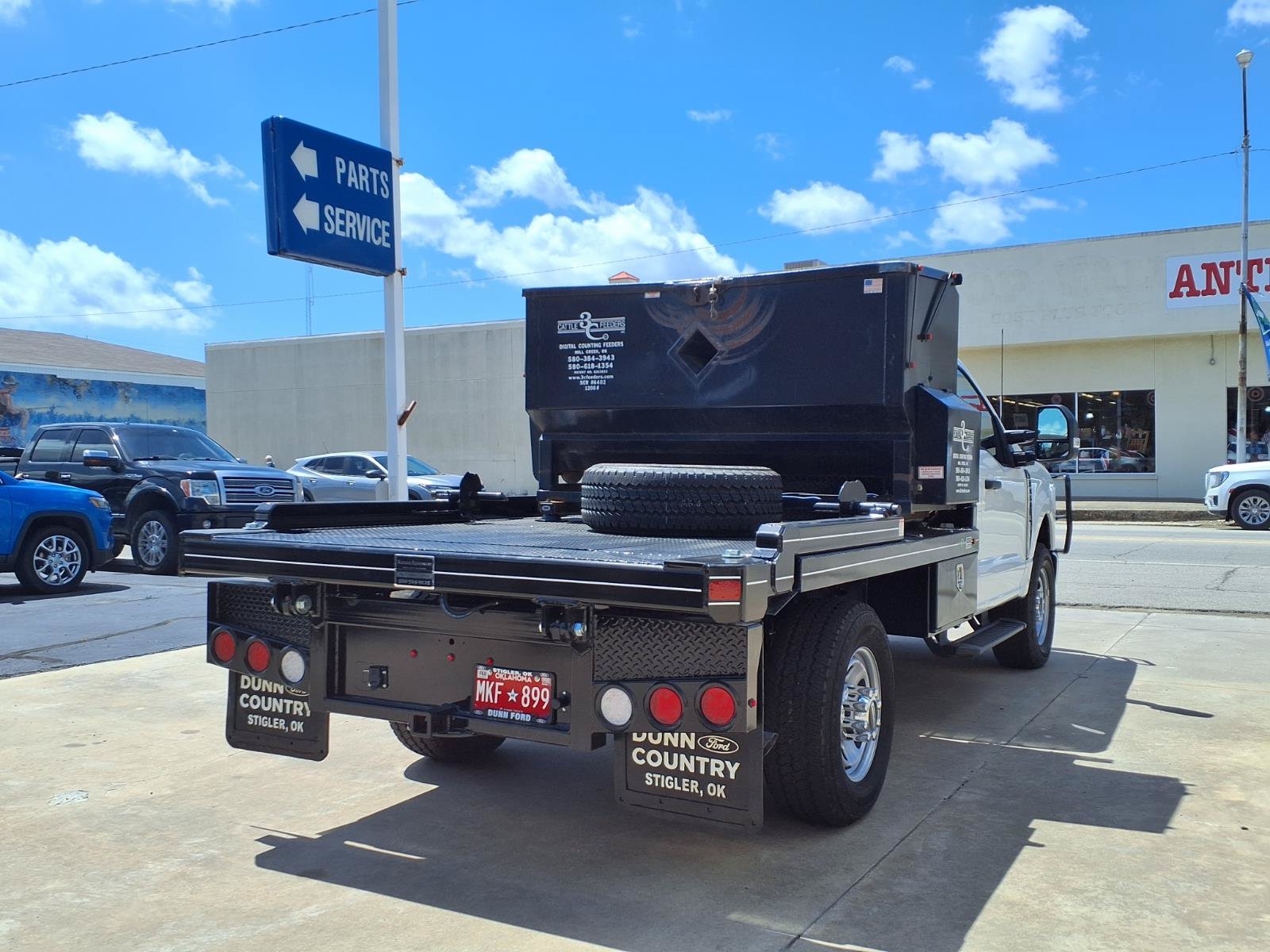 Used 2026 Ford F350 XL w/ XL Chrome Package AWD/4WD image 2