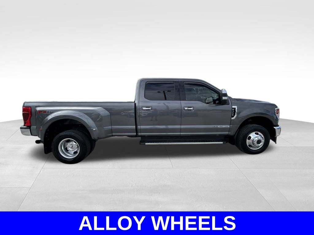 Used 2021 Ford F350 Lariat w/ Lariat Ultimate Package image 3