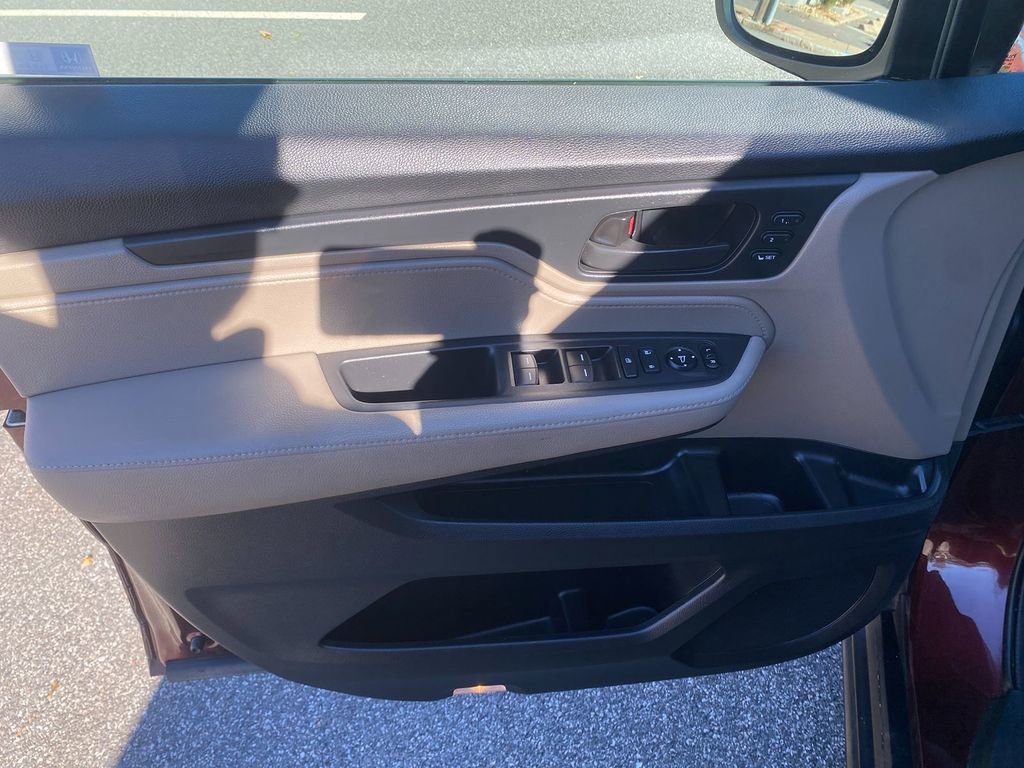 Used 2018 Honda Odyssey EX-L image 11
