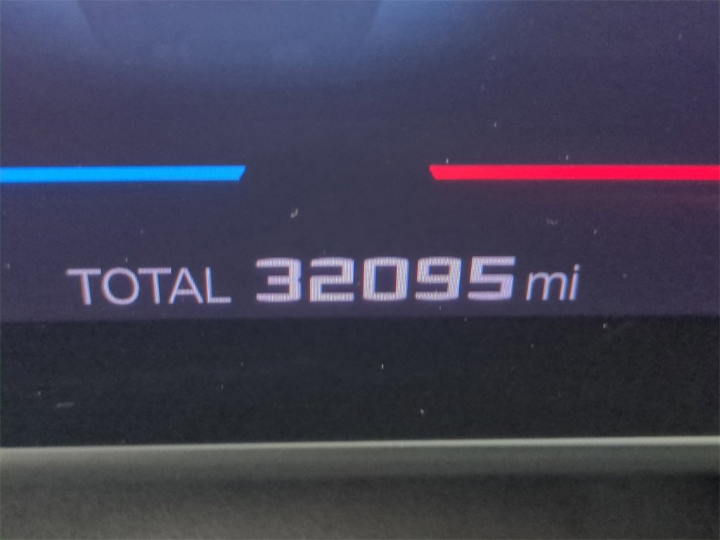 Used 2023 BMW M2 w/ Lighting Package image 28