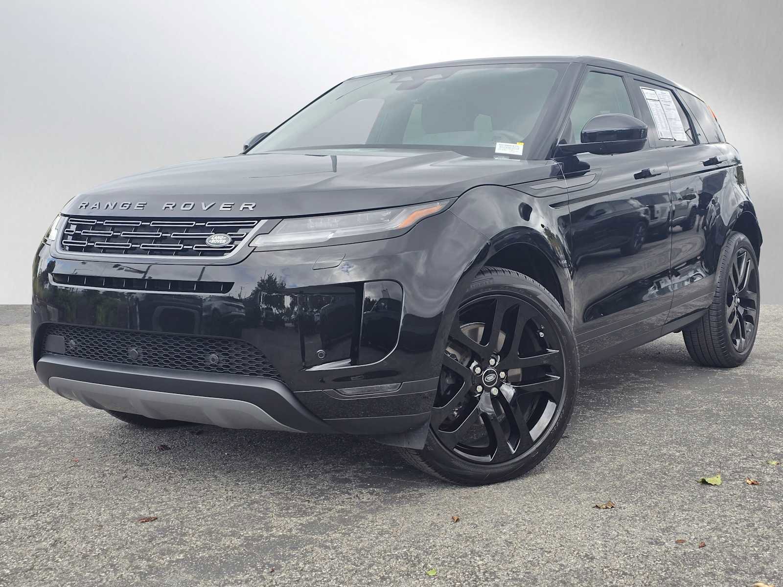 Used 2026 Land Rover Range Rover Evoque S image 1