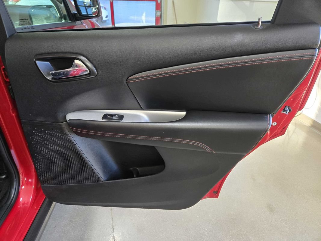 Used 2018 Dodge Journey GT w/ Driver Convenience Group AWD/4WD image 28