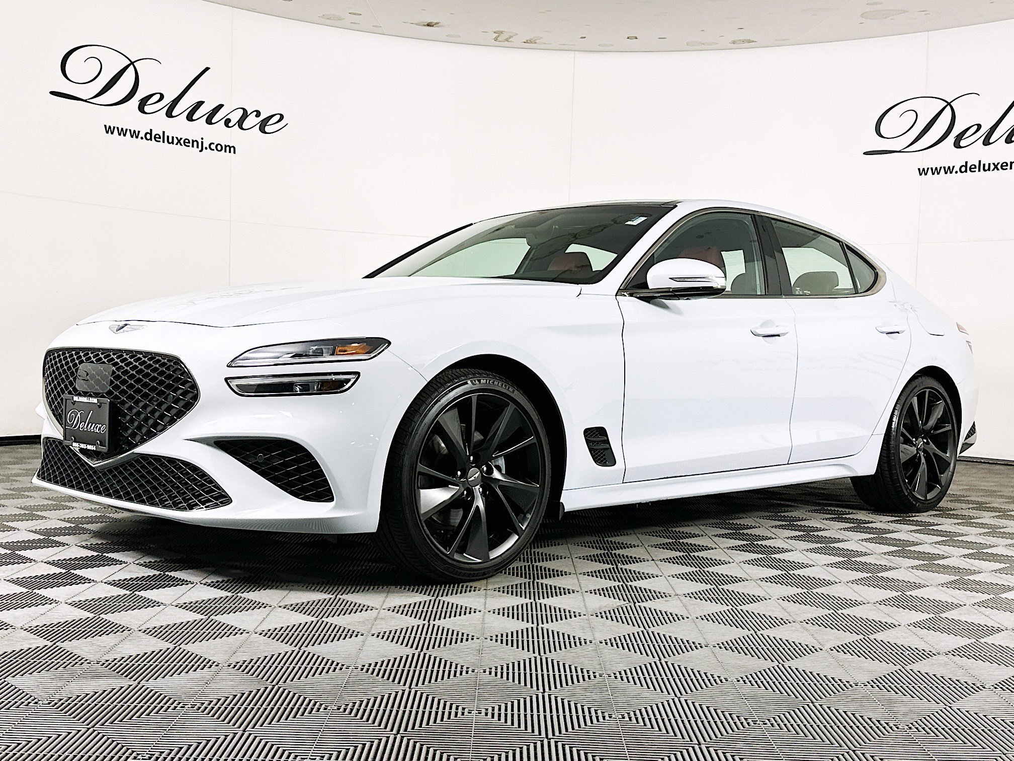 Used 2023 Genesis G70 2.0T w/ Sport Prestige Package image 3