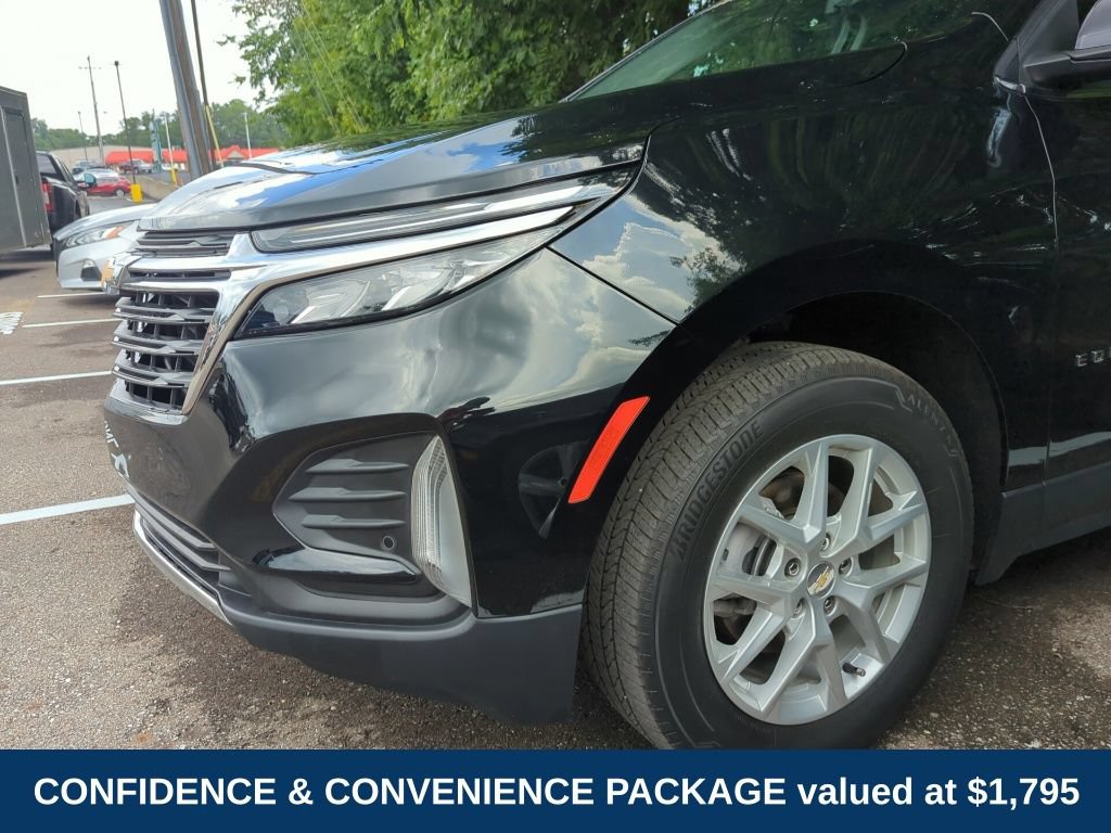 Used 2022 Chevrolet Equinox LT AWD/4WD image 2