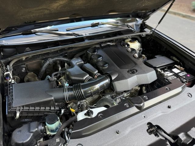 Used 2016 Toyota 4Runner Limited AWD/4WD image 50