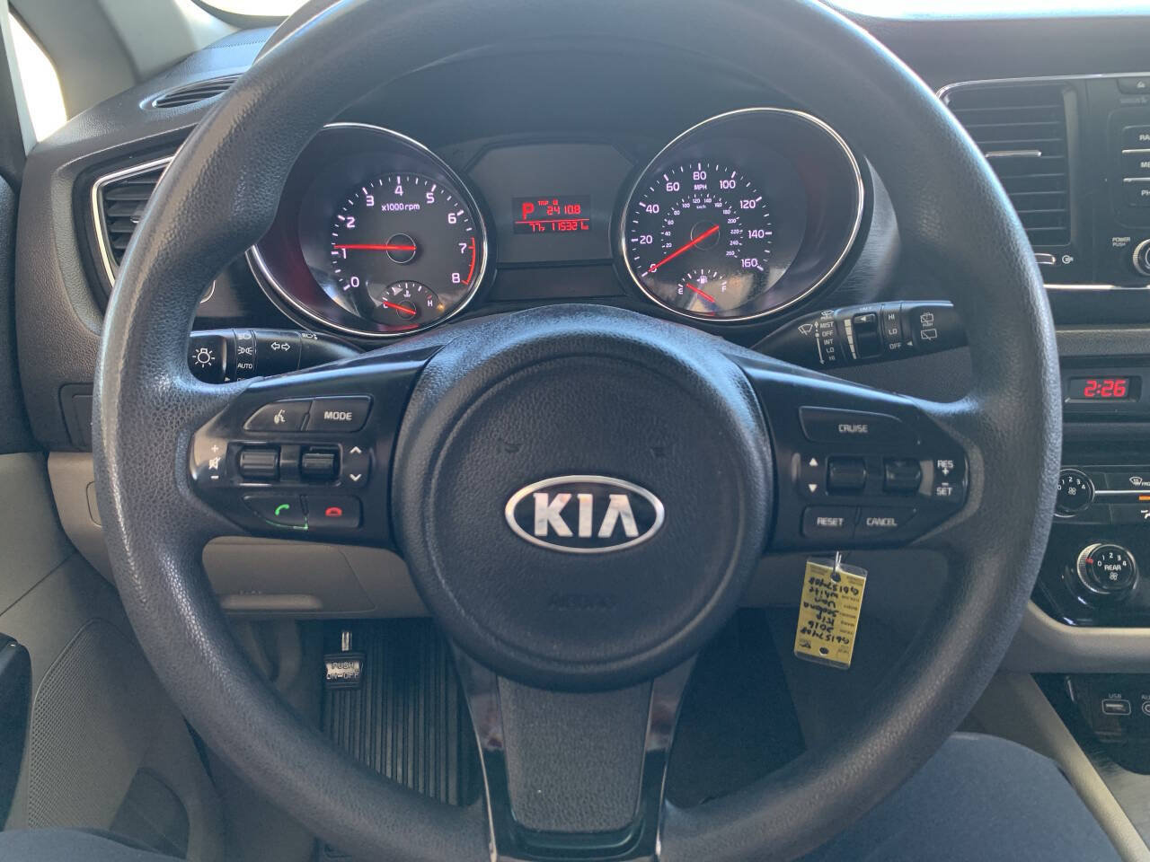 Used 2016 Kia Sedona L FWD image 15