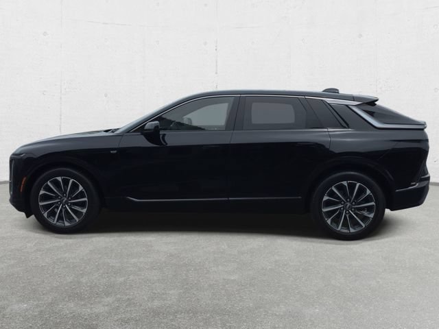 Certified 2024 Cadillac Lyriq Sport AWD/4WD image 8