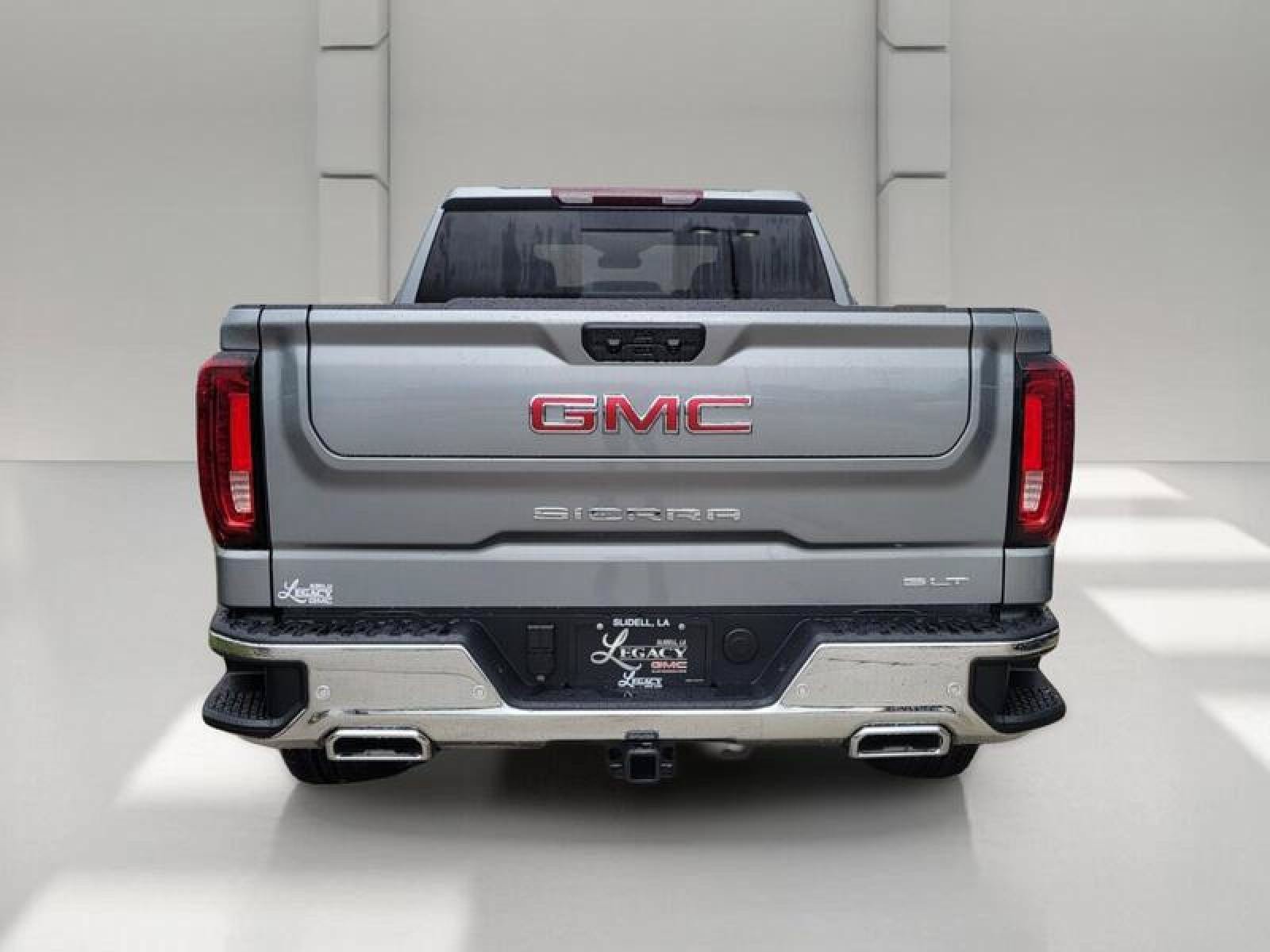 New 2026 GMC Sierra 1500 SLT w/ SLT Premium Plus Package AWD/4WD image 4