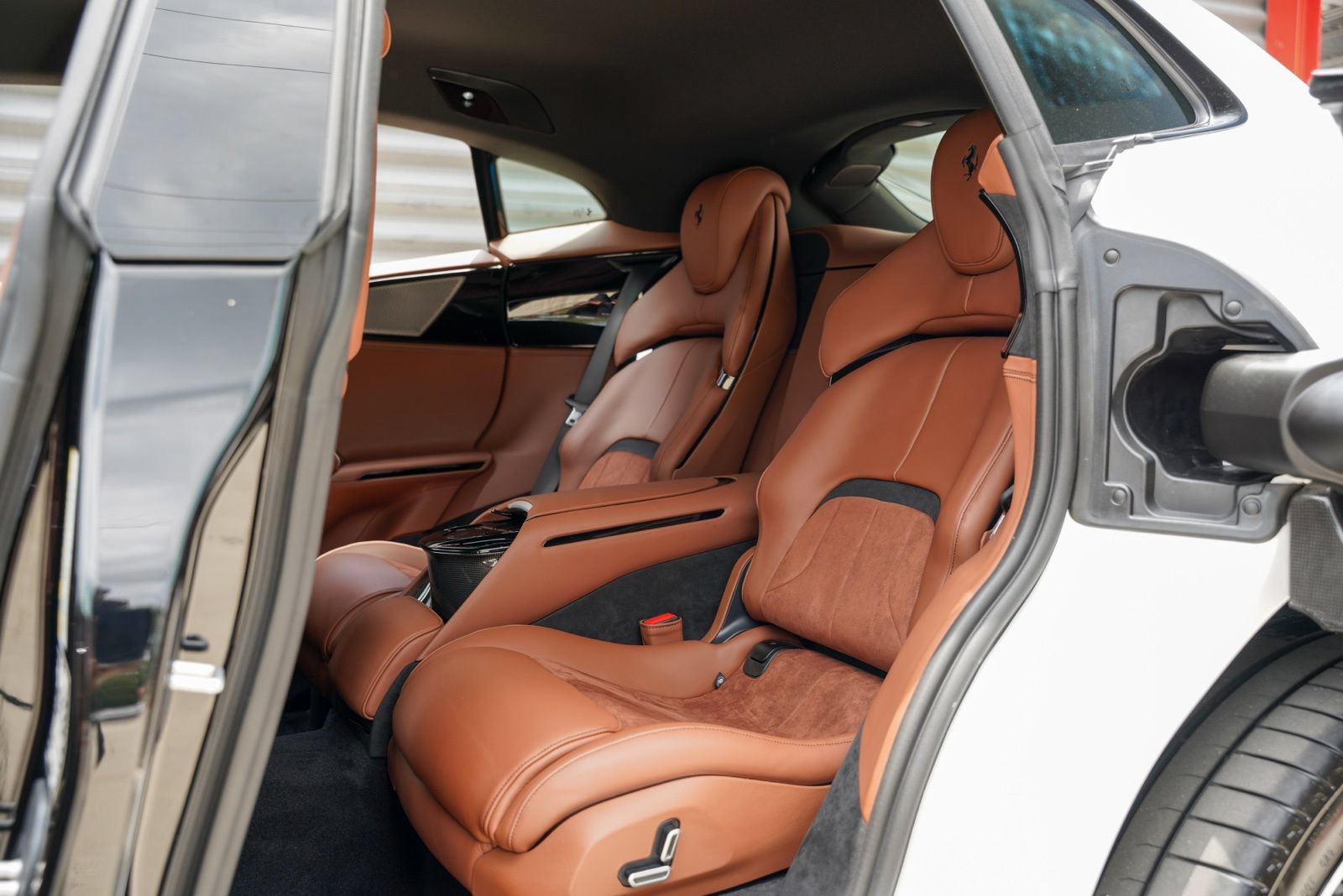 Used 2025 Ferrari Purosangue AWD/4WD image 56