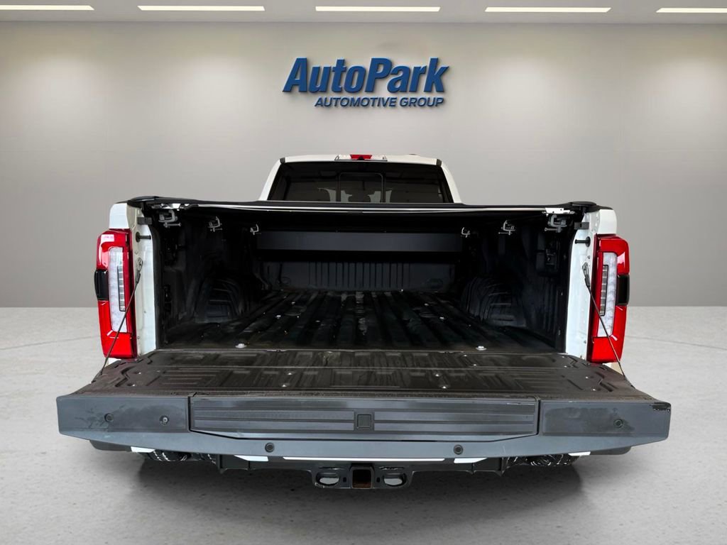 Used 2023 Ford F350 Limited w/ FX4 Off-Road Package image 9