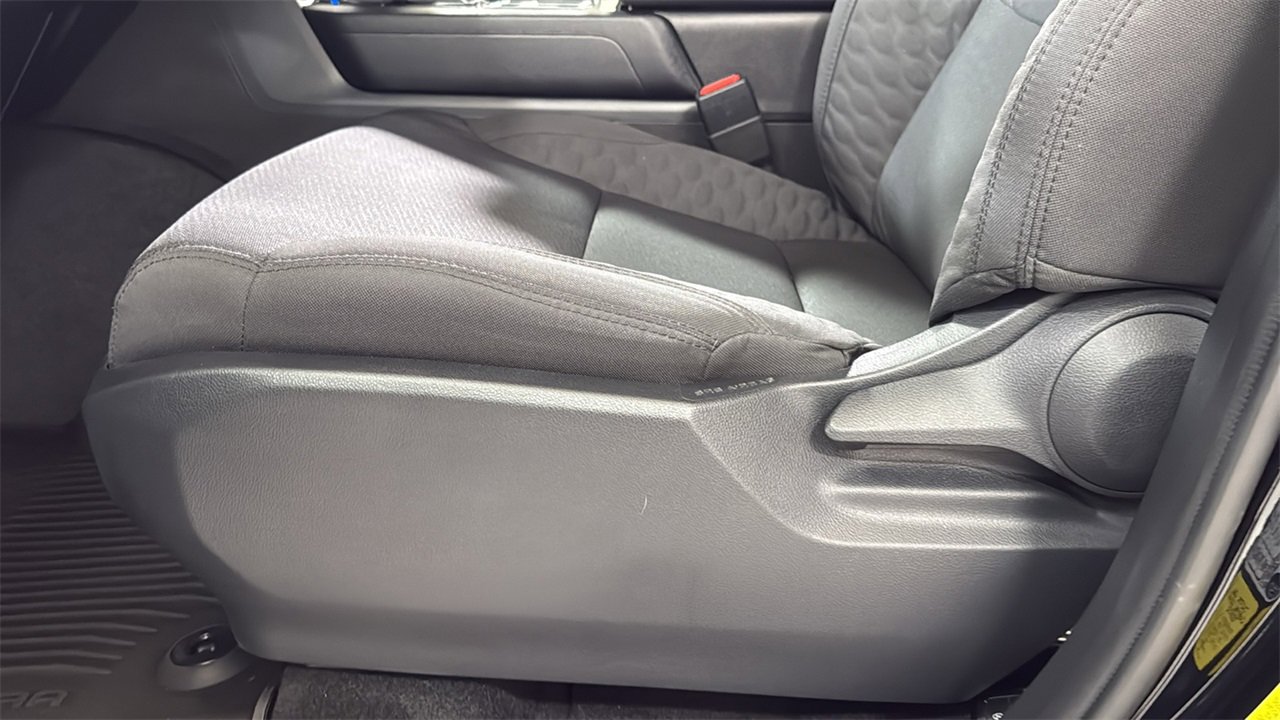 Used 2025 Toyota Tundra SR image 14