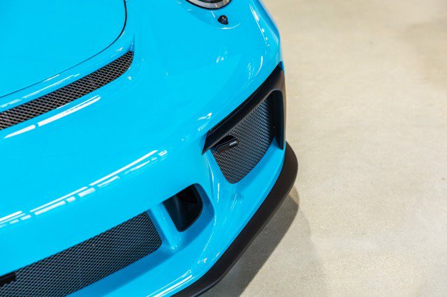 Used 2018 Porsche 911 GT3 RWD image 12